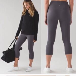 Lululemon Align Crop 19” Dark Carbon size 4